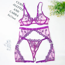 Load image into Gallery viewer, Purple floral garter Queen lingerie set

