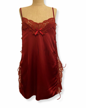 Load image into Gallery viewer, Silky Lace Adjustable Nightdress
