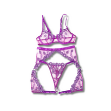 Load image into Gallery viewer, Purple floral garter Queen lingerie set
